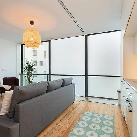 Well Design 1 Bedroom Near Rato Apartman *